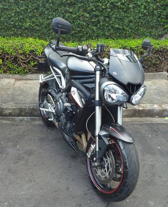 TRIUMPH STREET TRIPLE 765 RS 